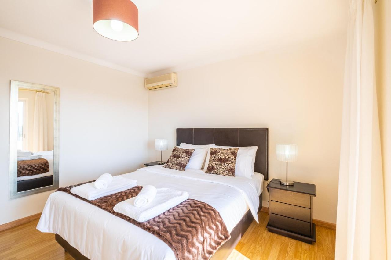 Villa Estrelicia - Pool - Free Wi-Fi - New In Booking Loulé Esterno foto
